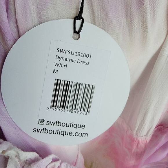 S/W/F Dynamic Dress in Whirl size M NWT - Picture 10 of 10